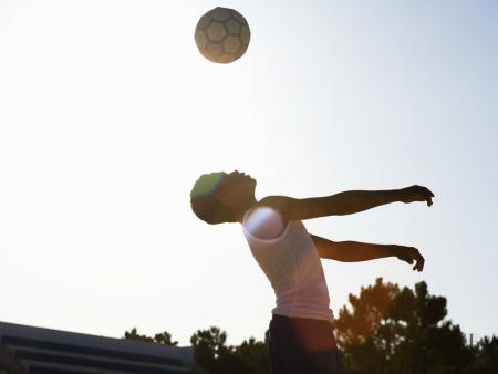 Heading-A-Soccer-Ball-Cum-Associated-Concussion-Risk-on-HWN-SPORTS