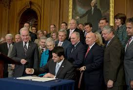 Push-To-Repeal-Health-Law-In-USA-Fails-on-HWN-HIGHLIGHT